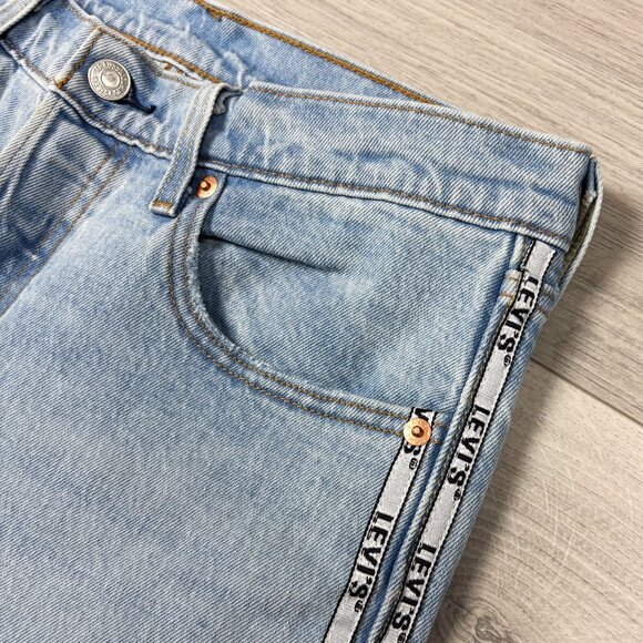 Levi’s Womens 501 Original Sport Stripe Straight Cropped Jeans Light Blue Sz 28 - Picture 4 of 6